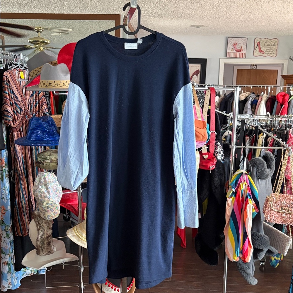 New York & Company Navy Stretch Top
